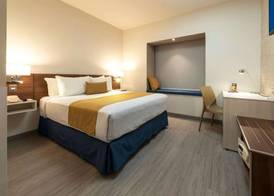 Microtel Inn & Suites by Wyndham Guadalajara Sur 3