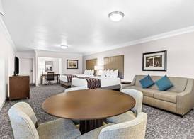 Best Western Garden Inn 5