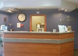 Microtel Inn & Suites by Wyndham Hazelton/Bruceton Mills 2