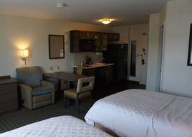 Candlewood Suites WEST SPRINGFIELD by IHG 3