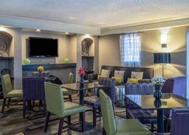 La Quinta Inn by Wyndham Sacramento North 4