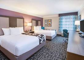 La Quinta by Wyndham Cincinnati Airport Florence 5