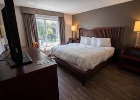 Baymont Inn & Suites by Wyndham Columbus near OSU 5