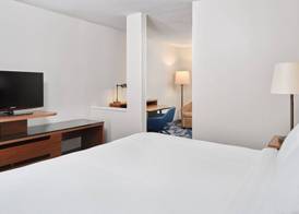 Fairfield Inn & Suites by Marriott Jacksonville 4