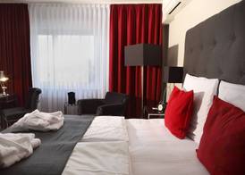 TRYP by Wyndham Bremen Airport 3
