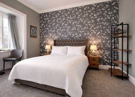 Rossal House Apartments 5