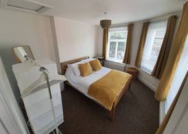59a Whitstable - 1 Bedroom Flat with Balcony 3