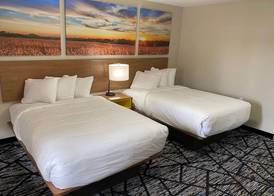 Days Inn by Wyndham Lake Charles 5