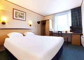 The Raceby Hotel, Doncaster South Yorkshire, Part of the AG Collection 5