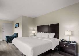 Quality Inn Sarasota I-75 5