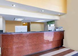 Days Inn by Wyndham Florence/I-95 North 4