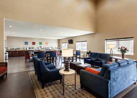 Comfort Suites Lincoln North 5