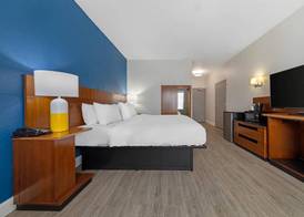 Comfort Inn & Suites Mt Laurel-Philadelphia 5