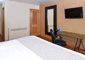 Valued Stay Mayflower 2
