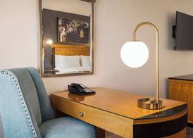 Inn at Great Neck, WorldHotels Crafted 5