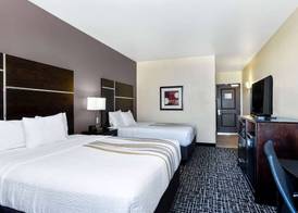 La Quinta by Wyndham Denver Gateway Park 4