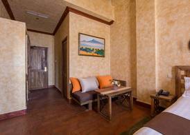 Caucasus Hotel 4