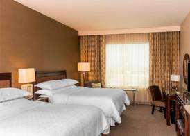 Sheraton Mesa Hotel at Wrigleyville West 5