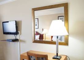 Boardwalk Hotel Charlee & Beach House Rentals 3