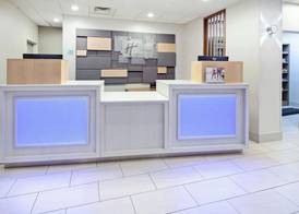 Holiday Inn Express & Suites CLOVIS-FRESNO AREA by IHG 2