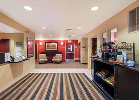 MainStay Suites Rochester South Mayo Clinic 3