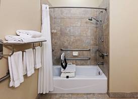 Holiday Inn Express & Suites VICTORIA by IHG 5