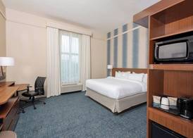 Fairfield Inn & Suites by Marriott Indianapolis Carmel 5