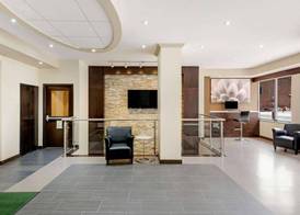 La Quinta by Wyndham Oshawa 4