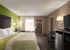 Days Inn by Wyndham Hardeeville/ I-95 State Line 4