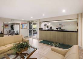 Quality Inn Northlake 3