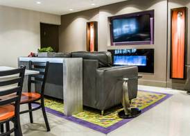 Quality Suites Fort Myers I-75 3
