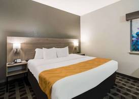 Quality Inn & Suites Waco North 3