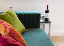 CH Apt 11 2bed in Bath 3