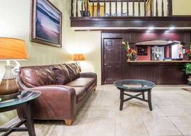 Howard Johnson by Wyndham San Marcos 2