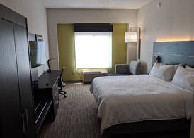 Holiday Inn Express & Suites CHARLOTTE-CONCORD-I-85 by IHG 3