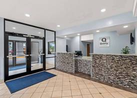 Quality Inn & Suites Biloxi - Ocean Springs 4