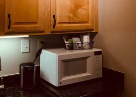 Hawthorn Extended Stay by Wyndham Conyers 5
