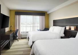 Holiday Inn Express & Suites WINDSOR EAST – LAKESHORE by IHG 4