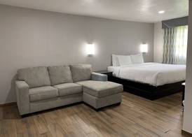 Days Inn by Wyndham Sulphur Springs 5