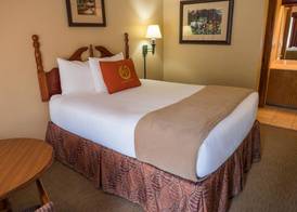 Wild Bear Inn 3