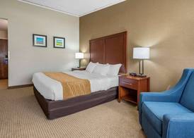 Comfort Inn Lancaster County North 5