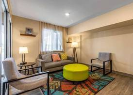 WoodSpring Suites Miramar 3