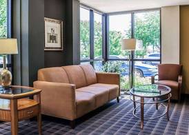 Quality Inn & Suites Peoria North 5