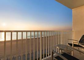 Surfbreak Virginia Beach Oceanfront, an Ascend Collection Hotel 5