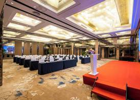 Courtyard by Marriott Shanghai Hongkou 3