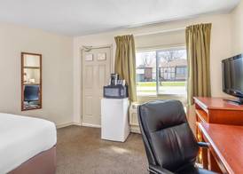 Travelodge by Wyndham Gananoque 5