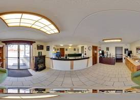Econo Lodge Inn & Suites Windsor Locks Bradley Airport 2