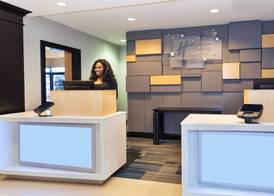 Holiday Inn Express & Suites WARMINSTER - HORSHAM by IHG 2