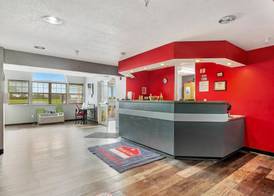 Ramada Limited Bloomington IL I-74/I-55 5