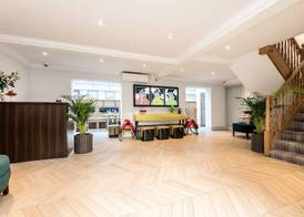 Burnside Hotel 5